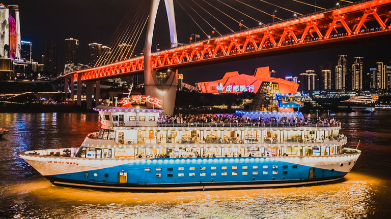 China turns ‘super golden week’ into national spending spree