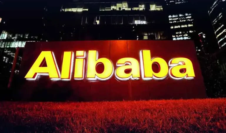 Alibaba launches AI chatbot service in renewed consumer push