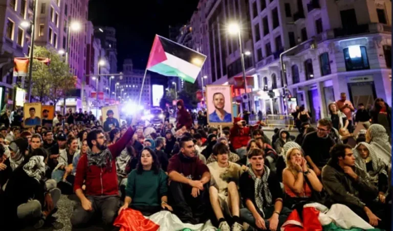 Global protests erupt after Israel intercepts Gaza aid flotilla