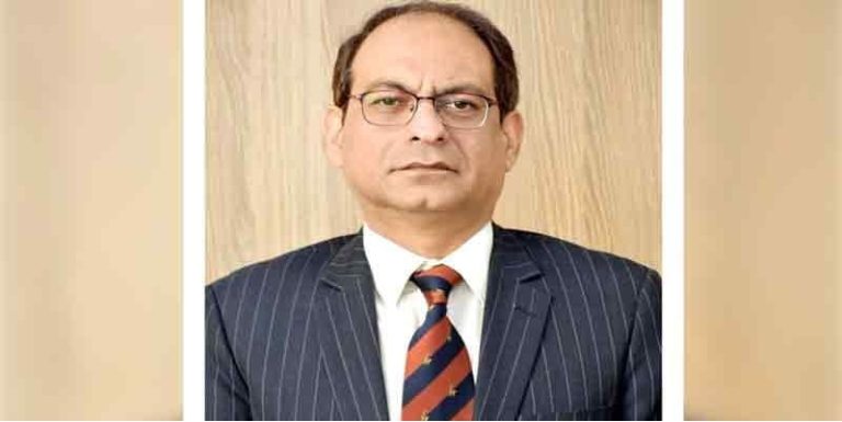 Ashfaq Ahmad Khalil Assumes Charge as Federal Secretary Information and Broadcasting