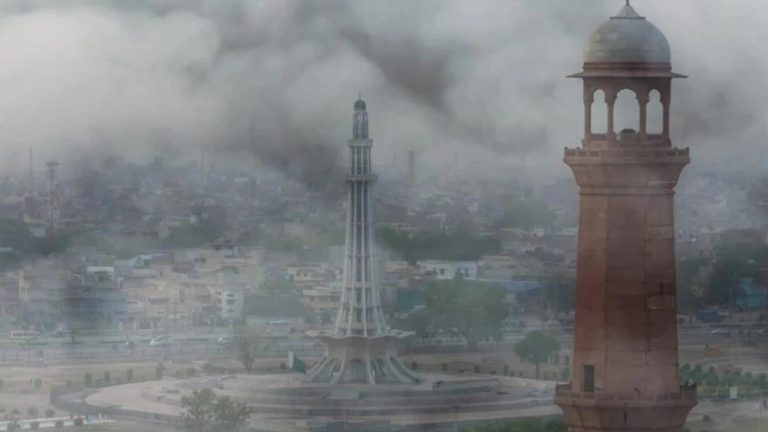Lahore tops global list of most polluted cities amid smog crisis