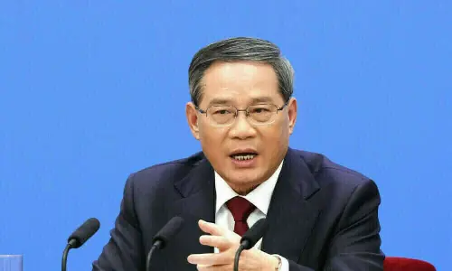 China’s premier says he looks forward to deeper, more cooperation with Germany