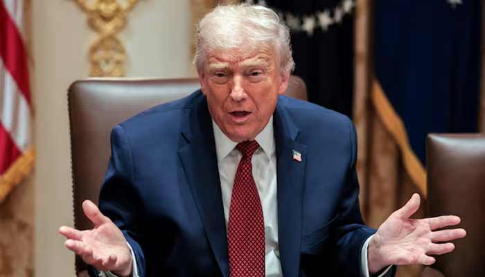 Trump hopeful of Iran deal after Tehran warns of regional war