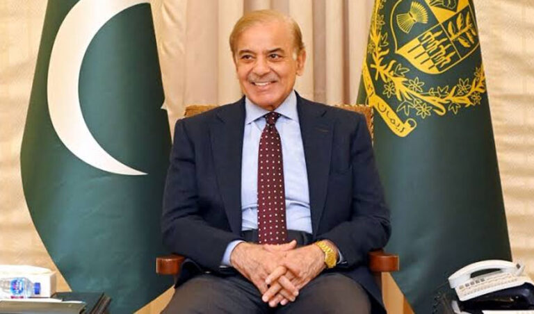 PM Sharif extends warm wishes to Hindu community on Holi