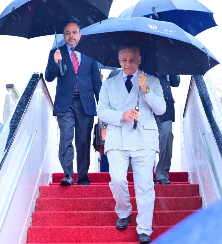 PM arrives in Hangzhou, China on an official visit