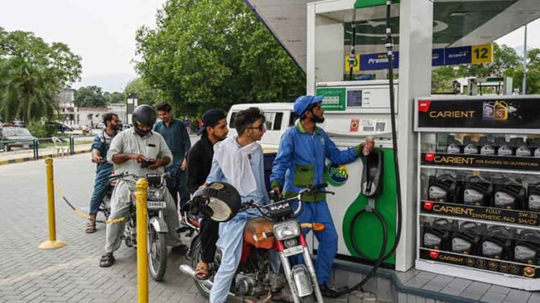 Govt cuts petrol, diesel prices by Rs22 per litre
