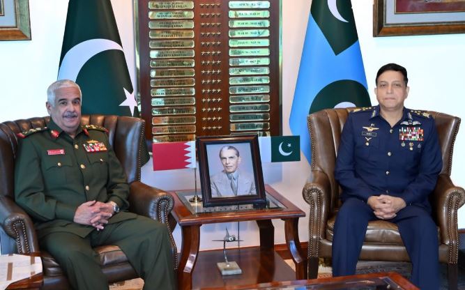 Bahrain National Guard Commander Meets Pakistan Air Chief to Enhance Defence Cooperation