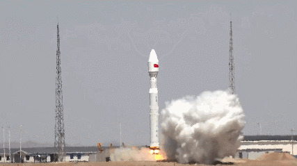 China’s Lijian-1 rocket sends 8 satellites into orbit