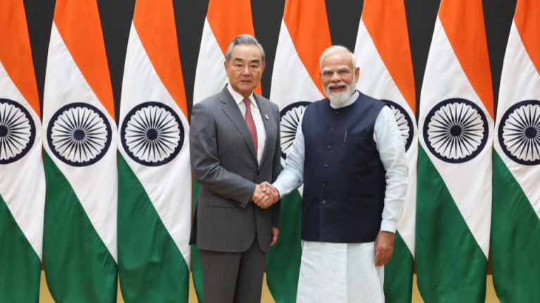 Indian PM meets China’s top diplomat