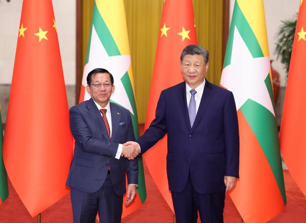 President Xi Jinping Holds Talks with Myanmar’s President Min Aung Hlaing
