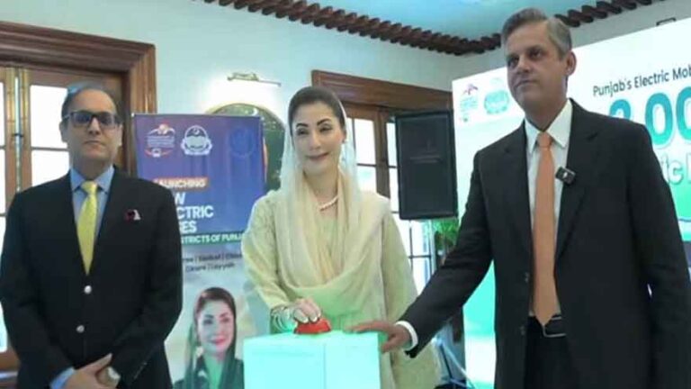 Maryam Nawaz inaugurates green electric bus service in five Punjab districts