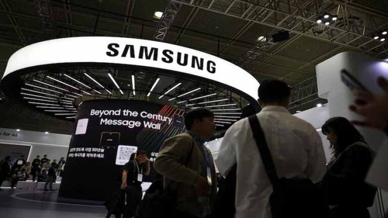 Samsung cuts US jobs, offers relocations ahead of HQ move