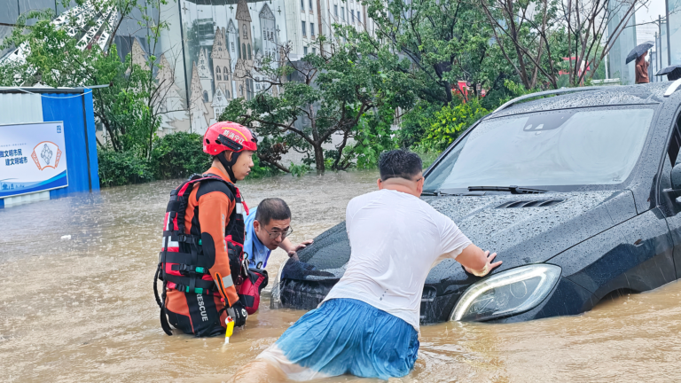 China allocates 30 million yuan to assist flood-hit northeastern Liaoning Province