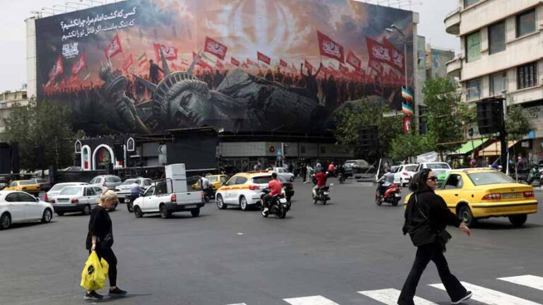 Iran says no progress on reviving interim peace deal with US