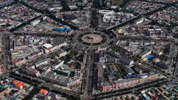 Xinjiang’s Bagua City wins over visitors with symmetry and spice Xinjiang's Bagua City wins over visitors with symmetry and spice