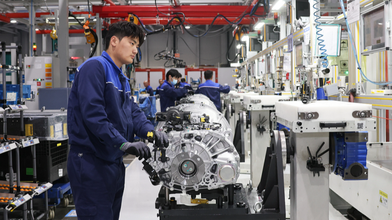 Xi’s instruction provides essential guidance for developing advanced manufacturing